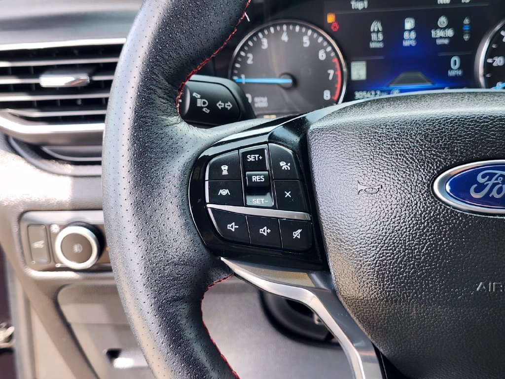 Certified 2023 Ford Explorer ST-Line w/ Class IV Trailer Tow Package AWD/4WD image 30
