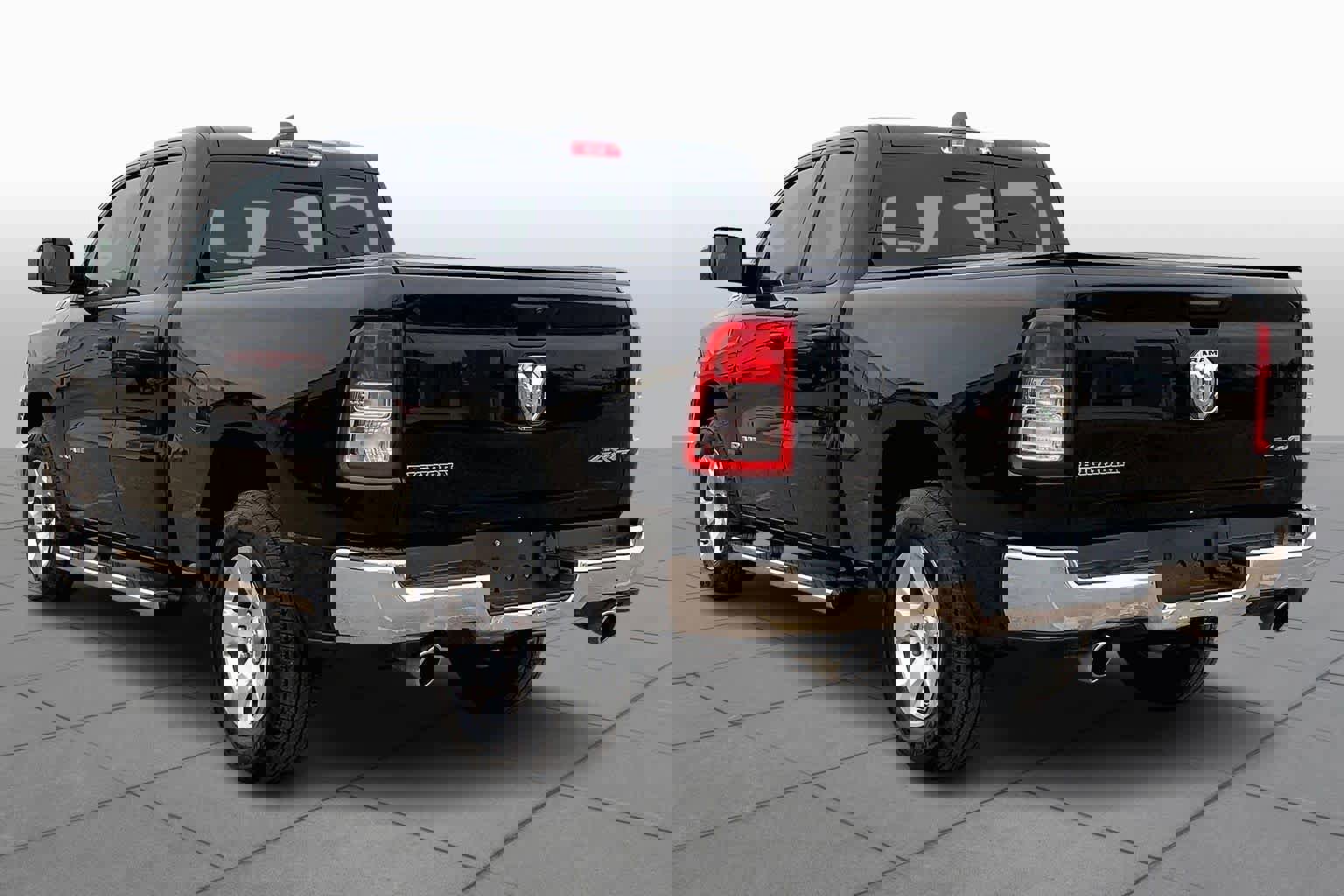 Used 2024 RAM 1500 Big Horn image 4