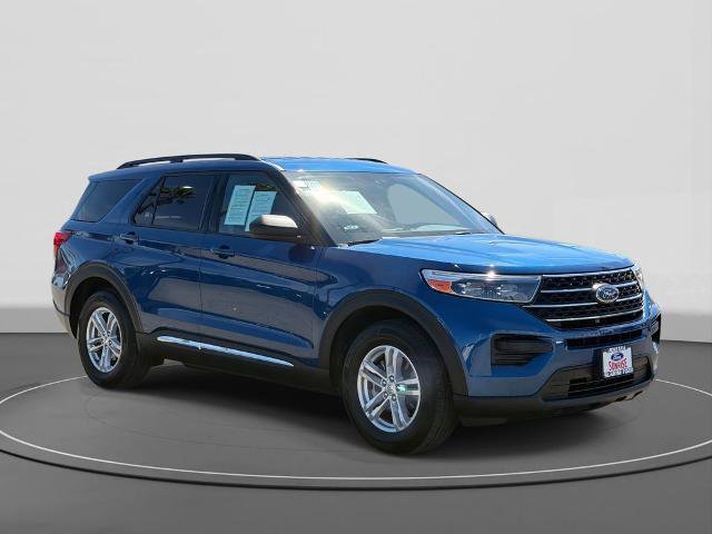 Certified 2022 Ford Explorer XLT RWD image 4