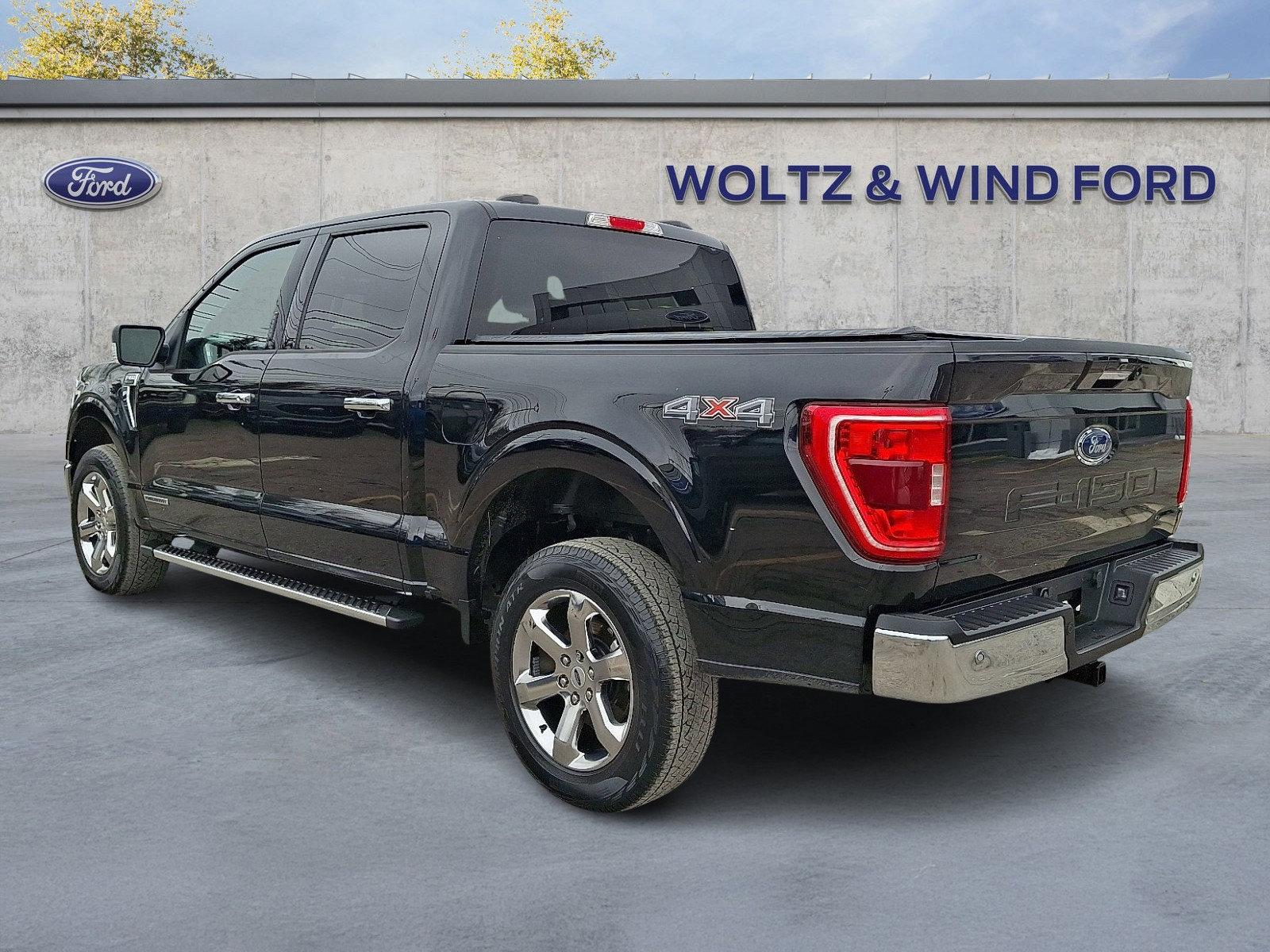 Certified 2023 Ford F150 XLT w/ Equipment Group 302A High image 5