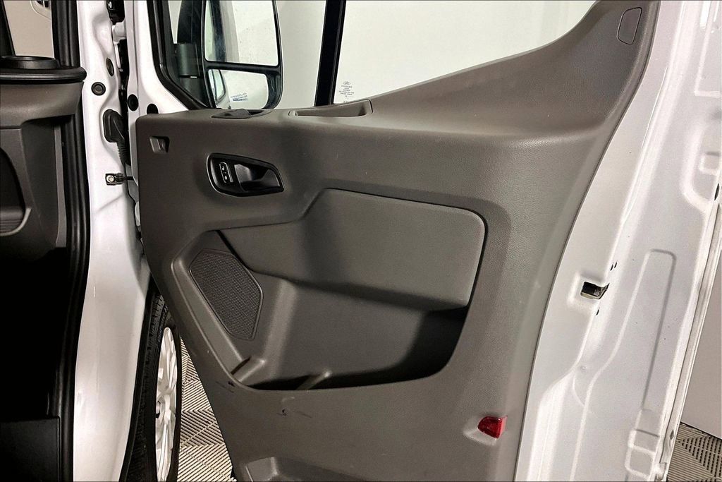 Certified 2024 Ford Transit 350 XLT RWD image 19