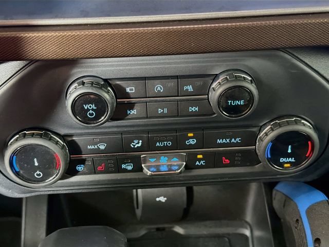 Certified 2022 Ford Bronco Outer Banks w/ Sasquatch Package AWD/4WD image 19