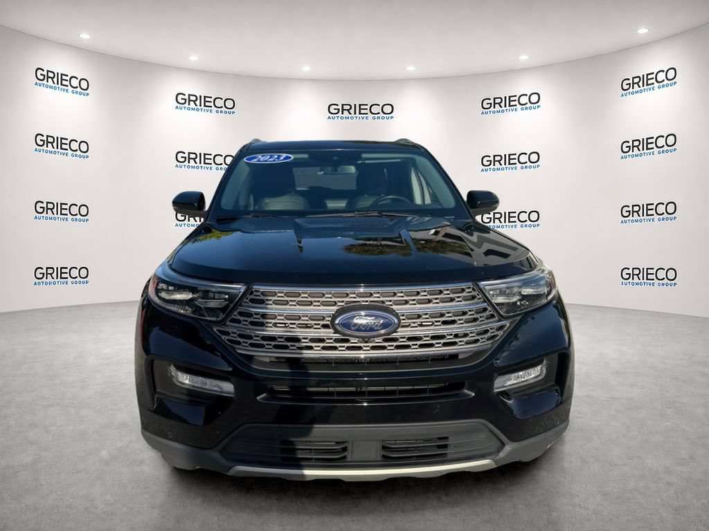 Certified 2023 Ford Explorer Limited w/ Limited Technology Package RWD image 2