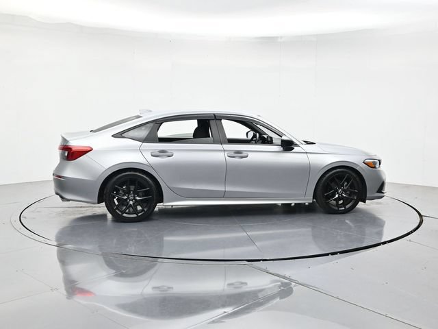Used 2023 Honda Civic Sport image 2