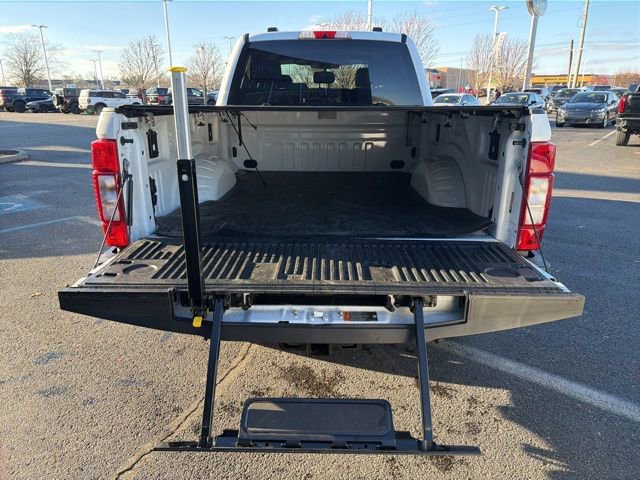 Certified 2022 Ford F250 XLT w/ XLT Premium Package image 13