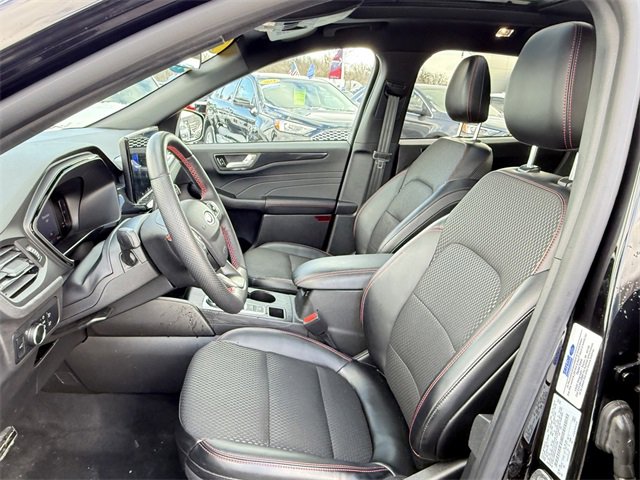Certified 2024 Ford Escape ST-Line w/ Tech Pack #1 image 6