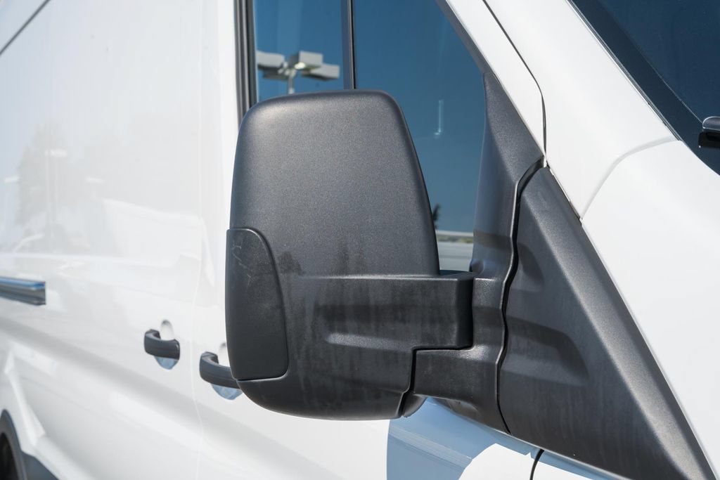 Certified 2025 Ford Transit 250 148 High Roof Extended RWD image 12
