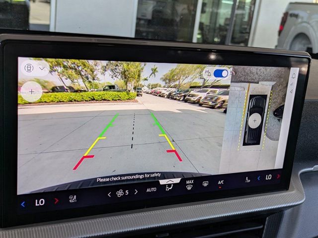 Certified 2025 Ford Explorer ST-Line w/ Premium Package image 30