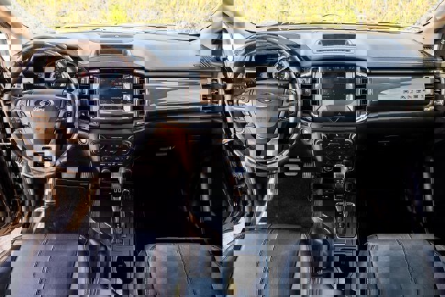 Certified 2019 Ford Ranger Lariat w/ Equipment Group 501A Mid image 8