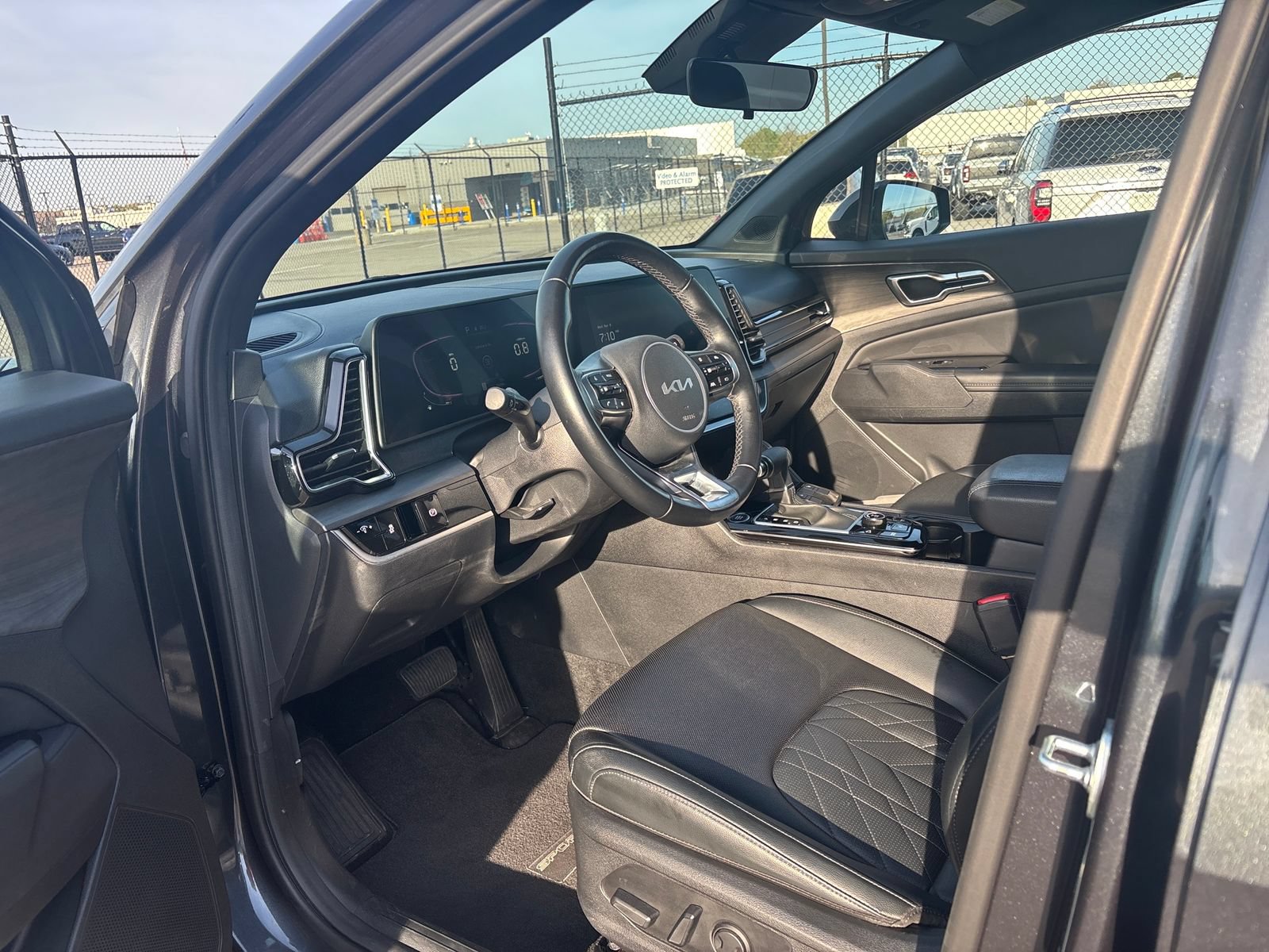 Used 2024 Kia Sportage X-Line AWD/4WD image 15