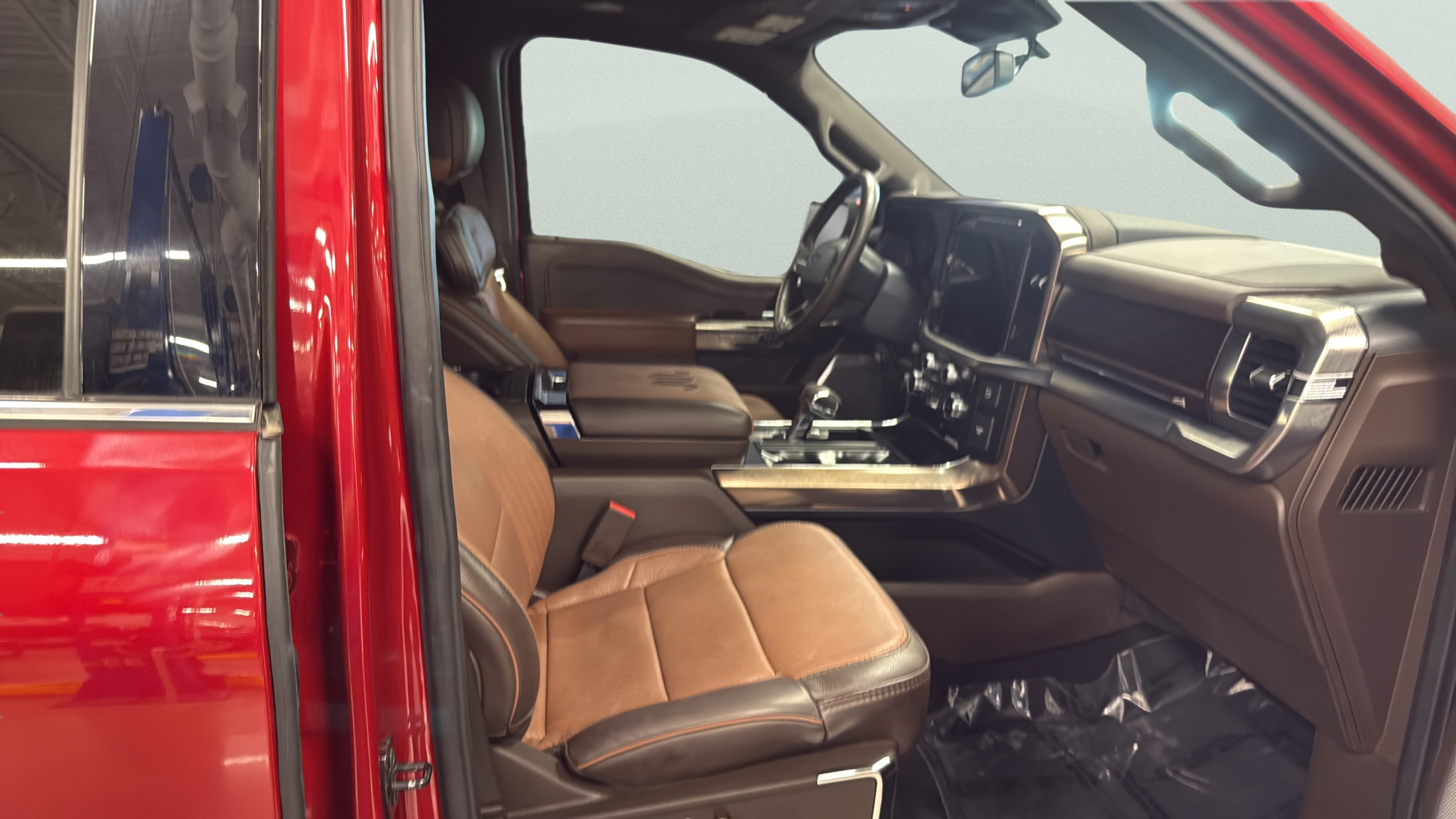 Certified 2024 Ford F150 King Ranch AWD/4WD image 17