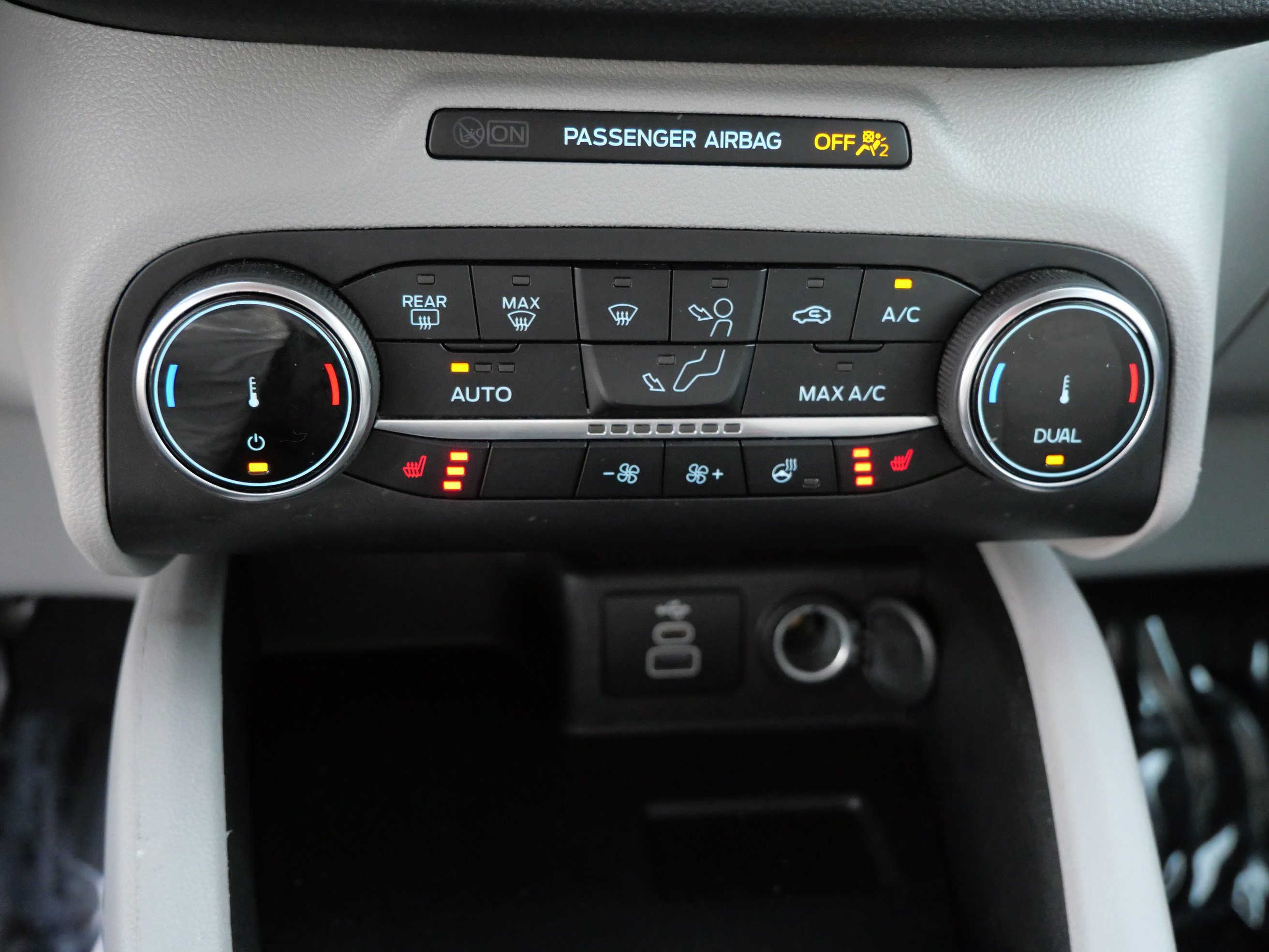 Certified 2018 Ford Escape S FWD image 23