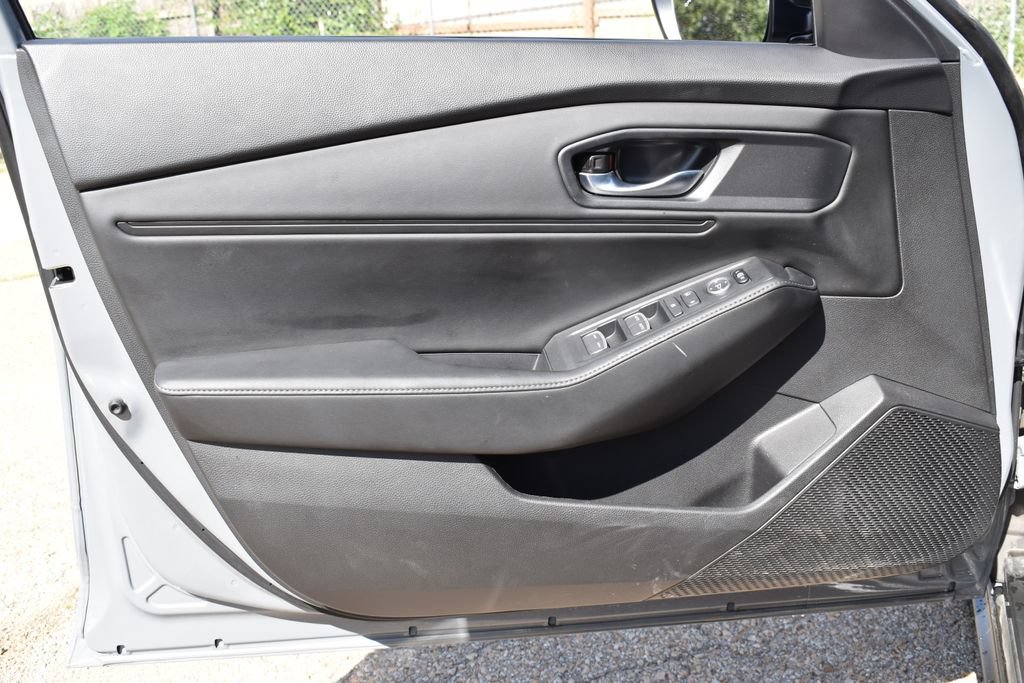 Used 2024 Honda Accord Sport image 9