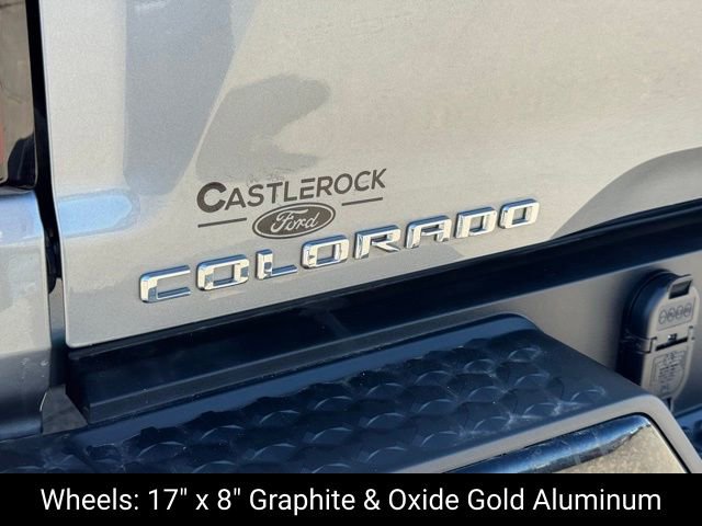 Used 2025 Chevrolet Colorado ZR2 w/ Technology Package image 21