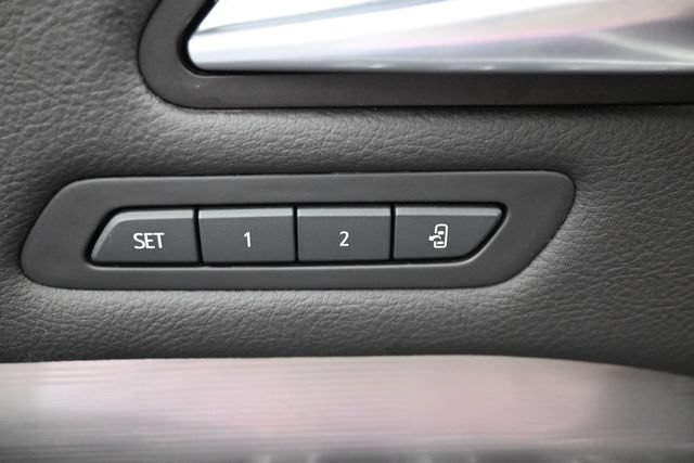 Used 2024 Cadillac XT4 Premium Luxury AWD/4WD image 15