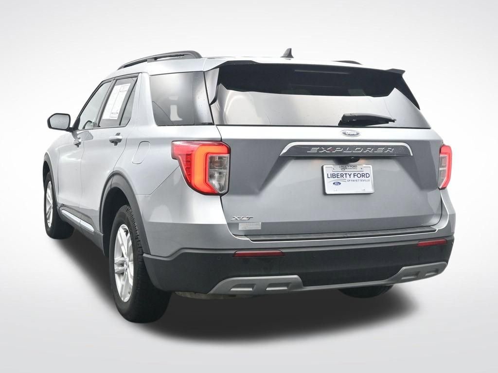 Certified 2024 Ford Explorer XLT w/ Equipment Group 202A image 9