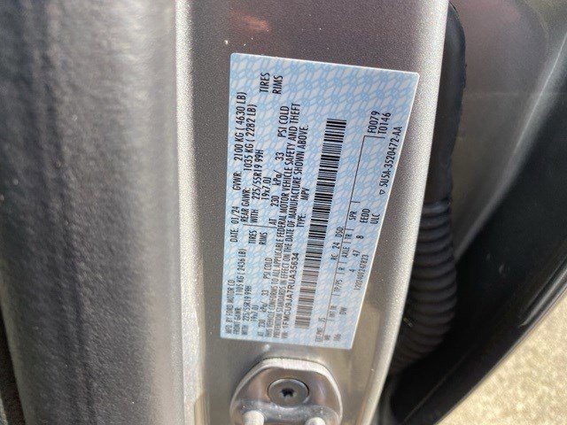 Certified 2024 Ford Escape Platinum w/ Premium Technology Package image 32