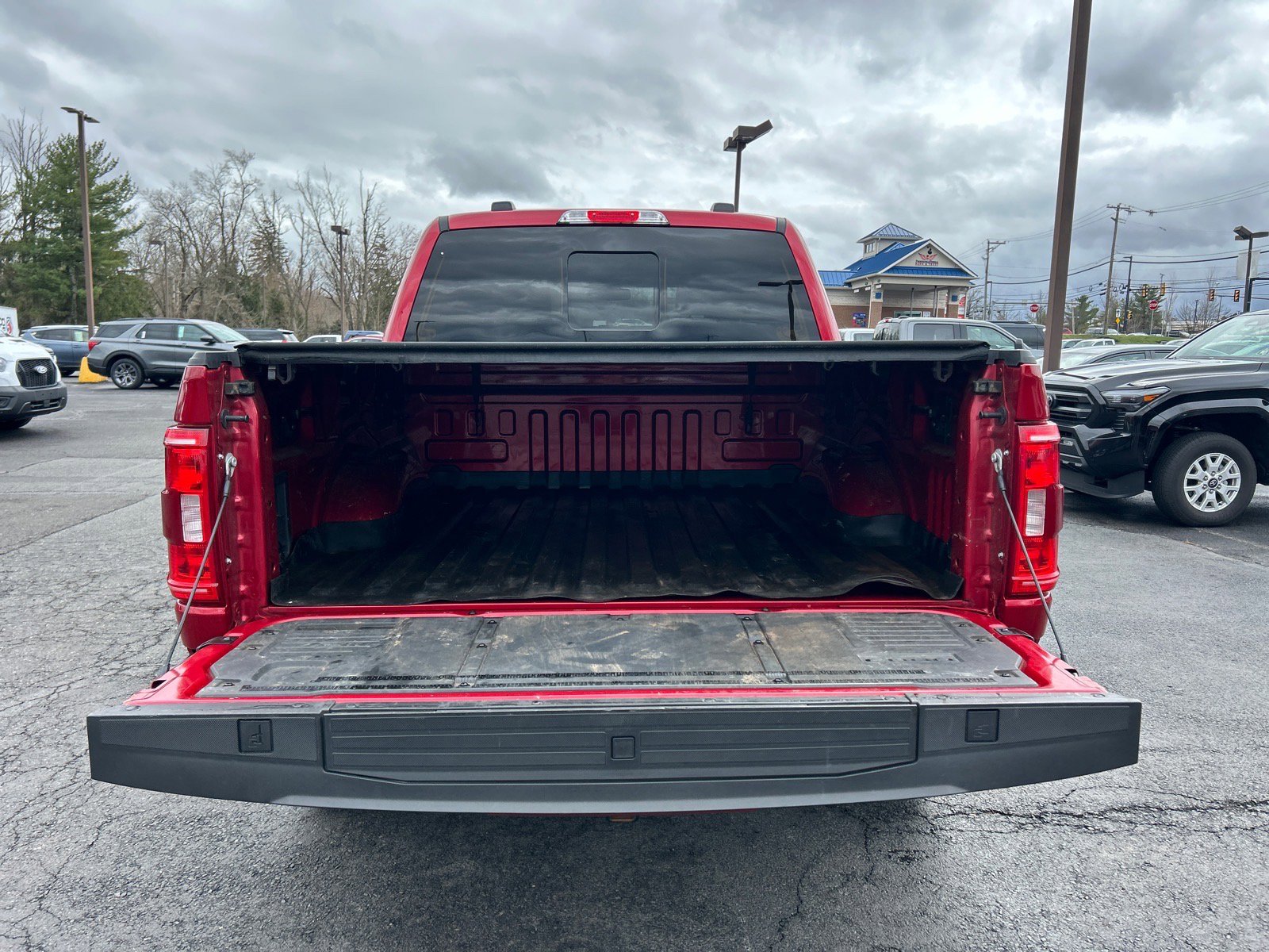 Certified 2022 Ford F150 XLT w/ Equipment Group 302A High image 13