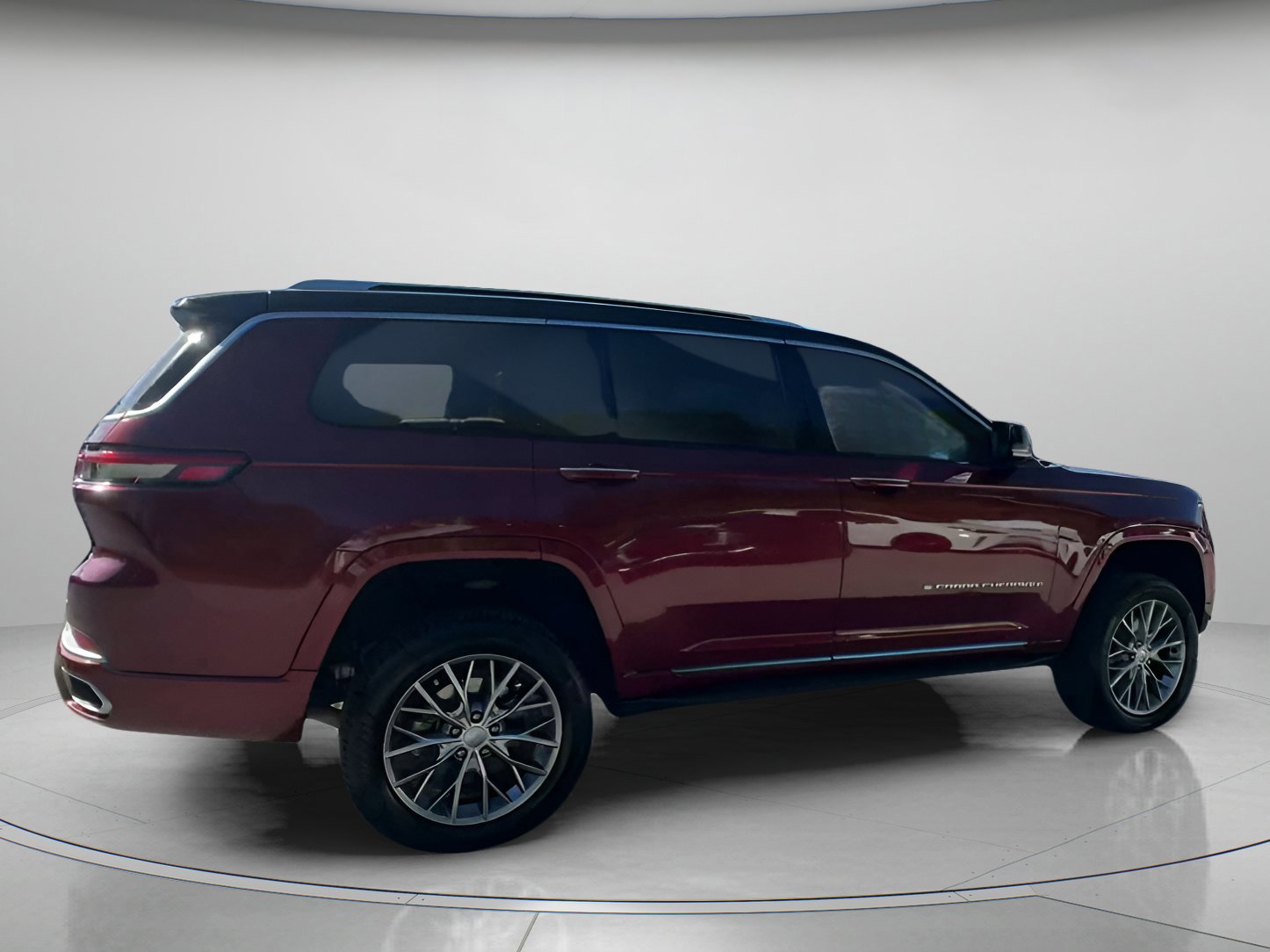 Used 2022 Jeep Grand Cherokee L Summit w/ Advanced Protech Group IV image 22