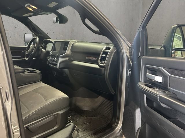Used 2024 RAM 2500 Big Horn w/ Heated Seats & Wheel Group AWD/4WD image 33