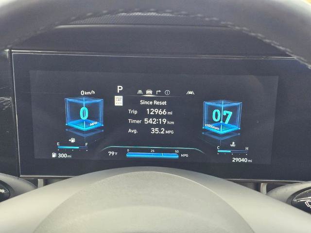 Used 2024 Hyundai Elantra SEL FWD image 21