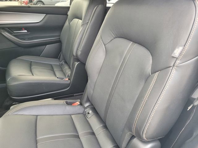 Used 2024 MAZDA CX-90 Plug-In Hybrid w/ Premium Pkg image 13