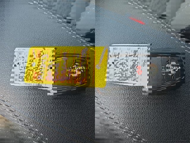 Certified 2021 Ford Escape SE image 30