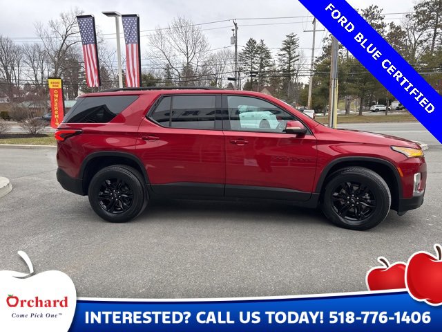 Used 2023 Chevrolet Traverse LT w/ Midnight/Sport Edition image 5