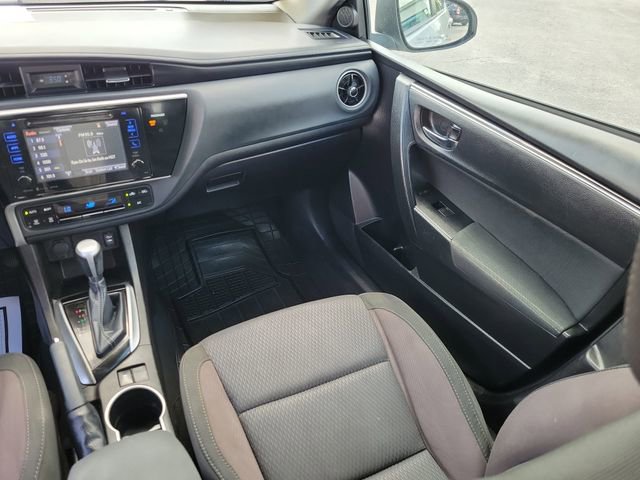Used 2017 Toyota Corolla LE w/ LE Premium Package image 14