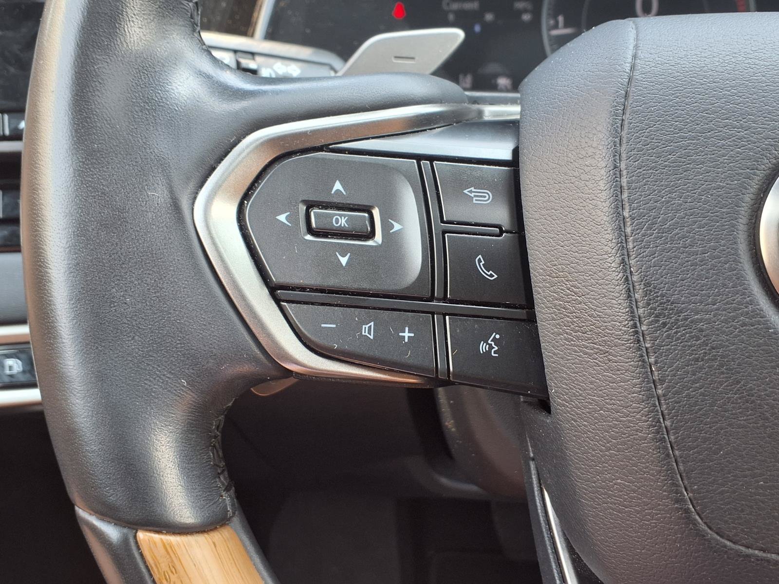 Used 2024 Lexus RX 350 Premium w/ Cold Area Package AWD/4WD image 16