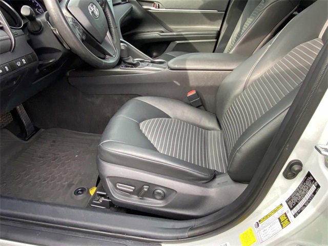 Used 2023 Toyota Camry SE image 21