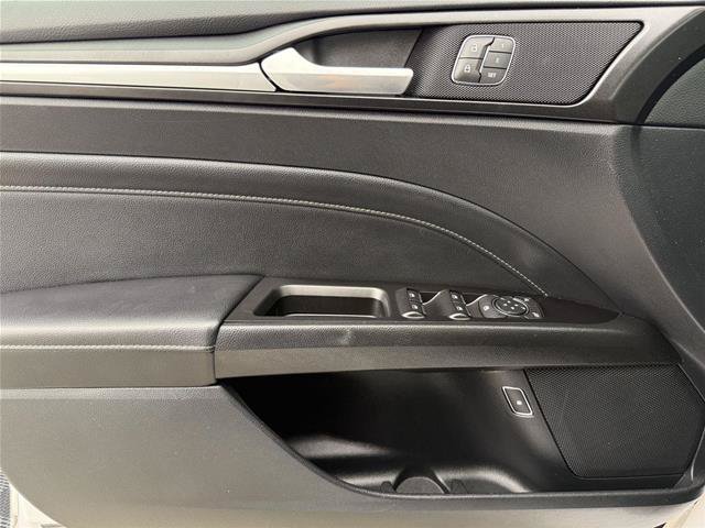 Certified 2019 Ford Fusion Energi Titanium FWD image 16