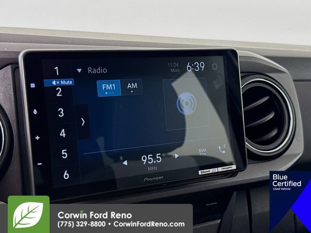 Used 2021 Toyota Tacoma TRD Off-Road w/ Technology Package image 17