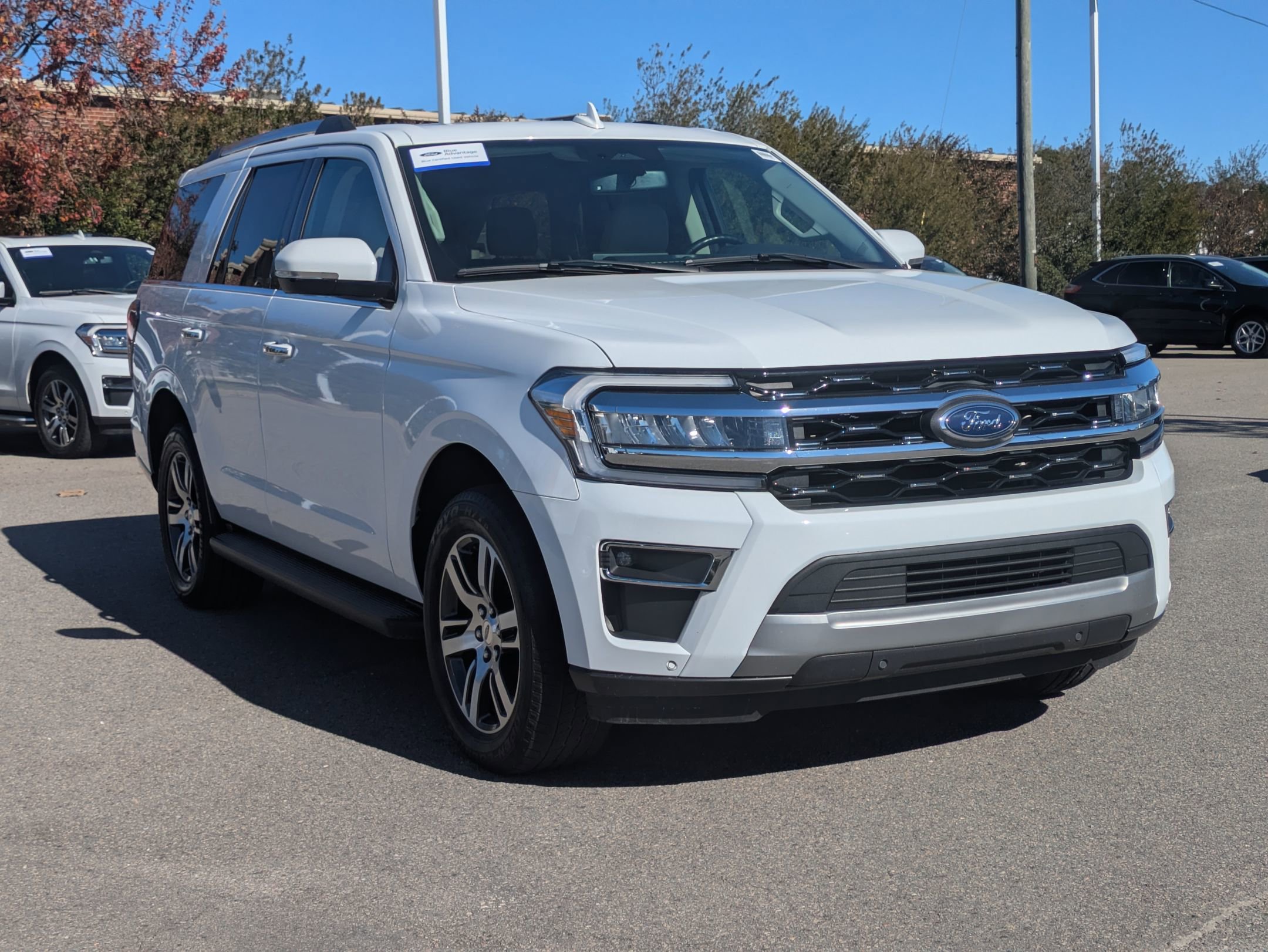 Certified 2024 Ford Expedition Limited image 1