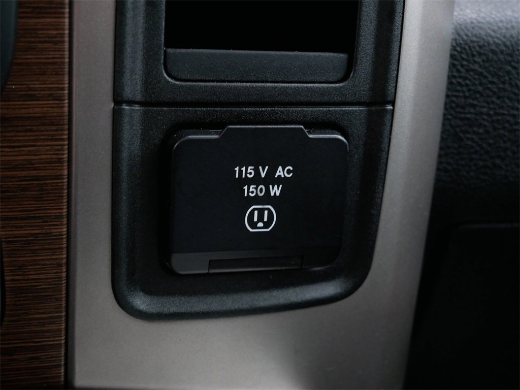 Used 2017 RAM 1500 Laramie w/ Convenience Group image 26