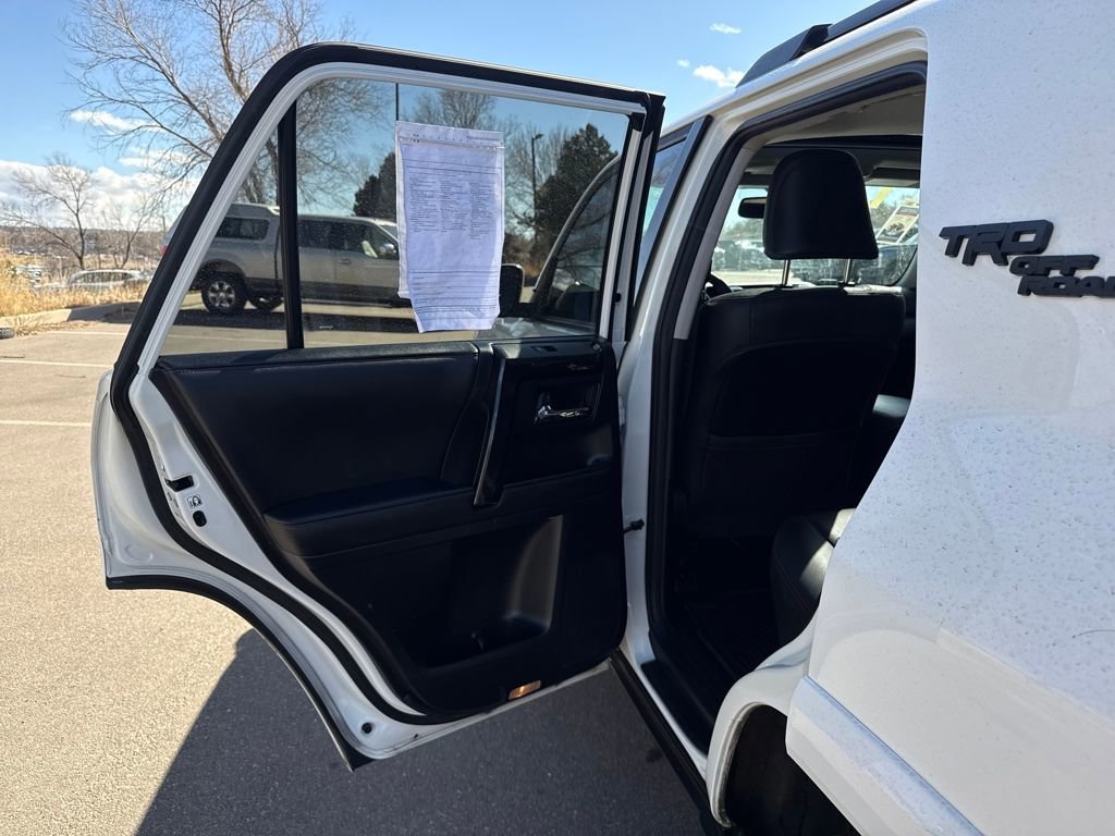 Used 2020 Toyota 4Runner TRD Off-Road Premium w/ Moonroof Package image 19