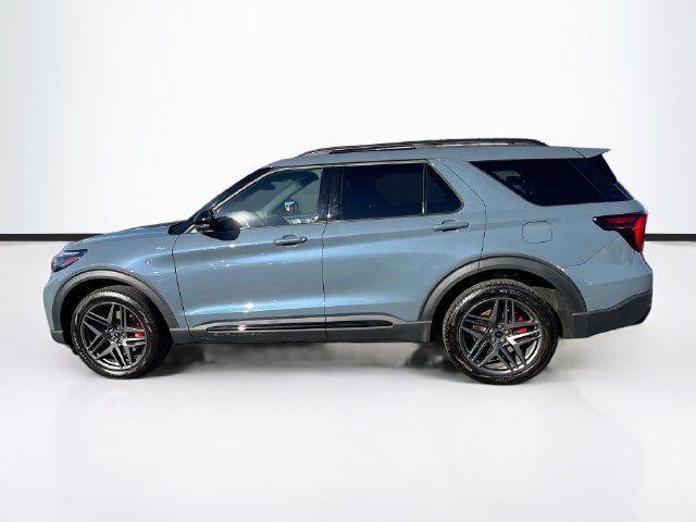 Certified 2025 Ford Explorer ST-Line w/ ST-Line Street Pack AWD/4WD image 6