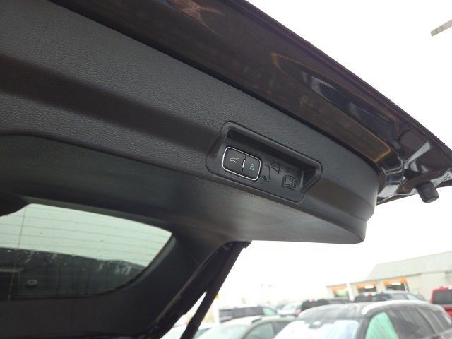 Certified 2025 Ford Explorer ST image 14