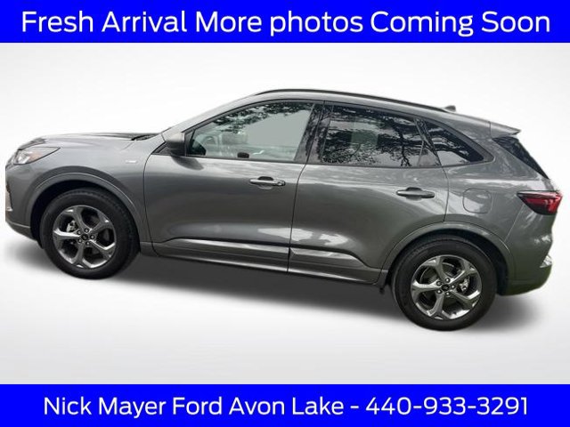 Certified 2023 Ford Escape ST-Line w/ Tech Pack #1 AWD/4WD image 3