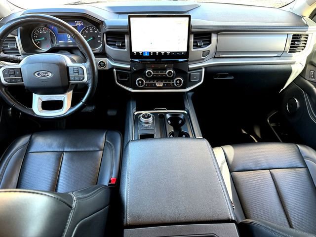 Certified 2022 Ford Expedition XLT image 25