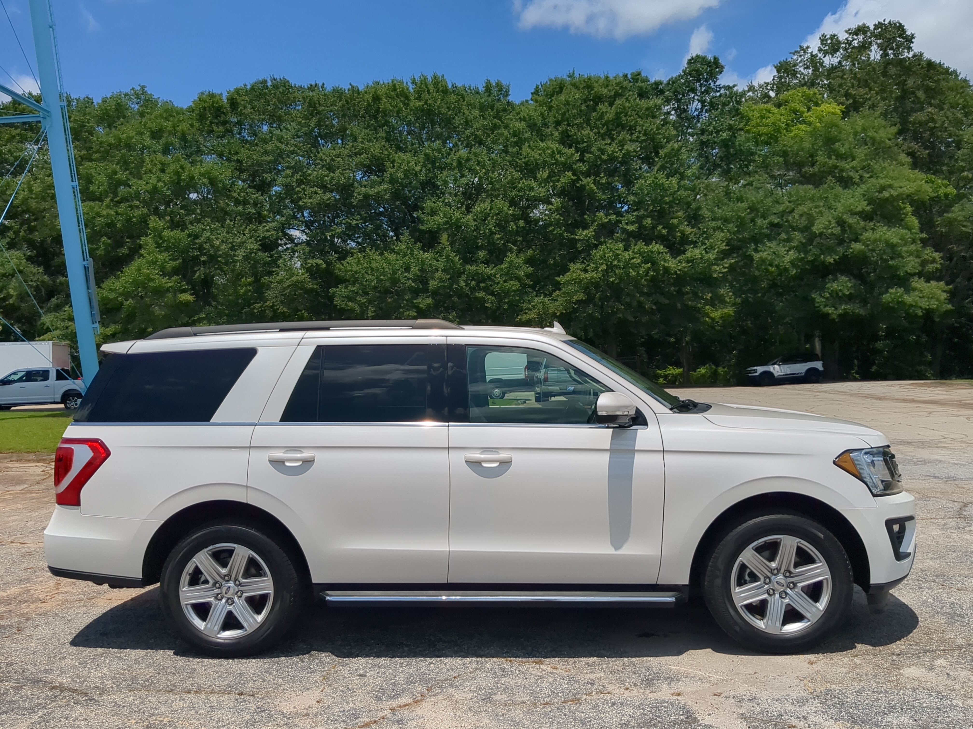 Certified 2019 Ford Expedition XLT w/ Equipment Group 202A RWD video 2