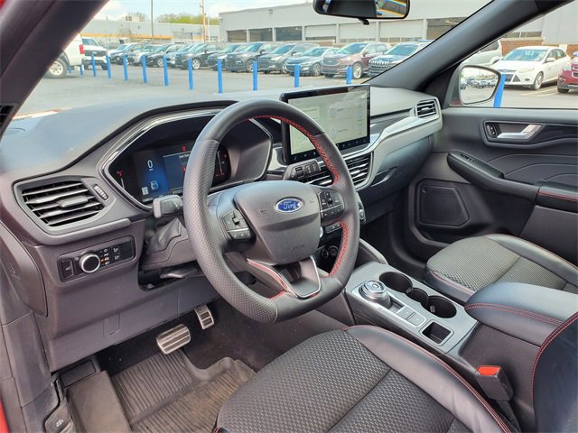 Certified 2023 Ford Escape ST-Line w/ Tech Pack #1 image 12