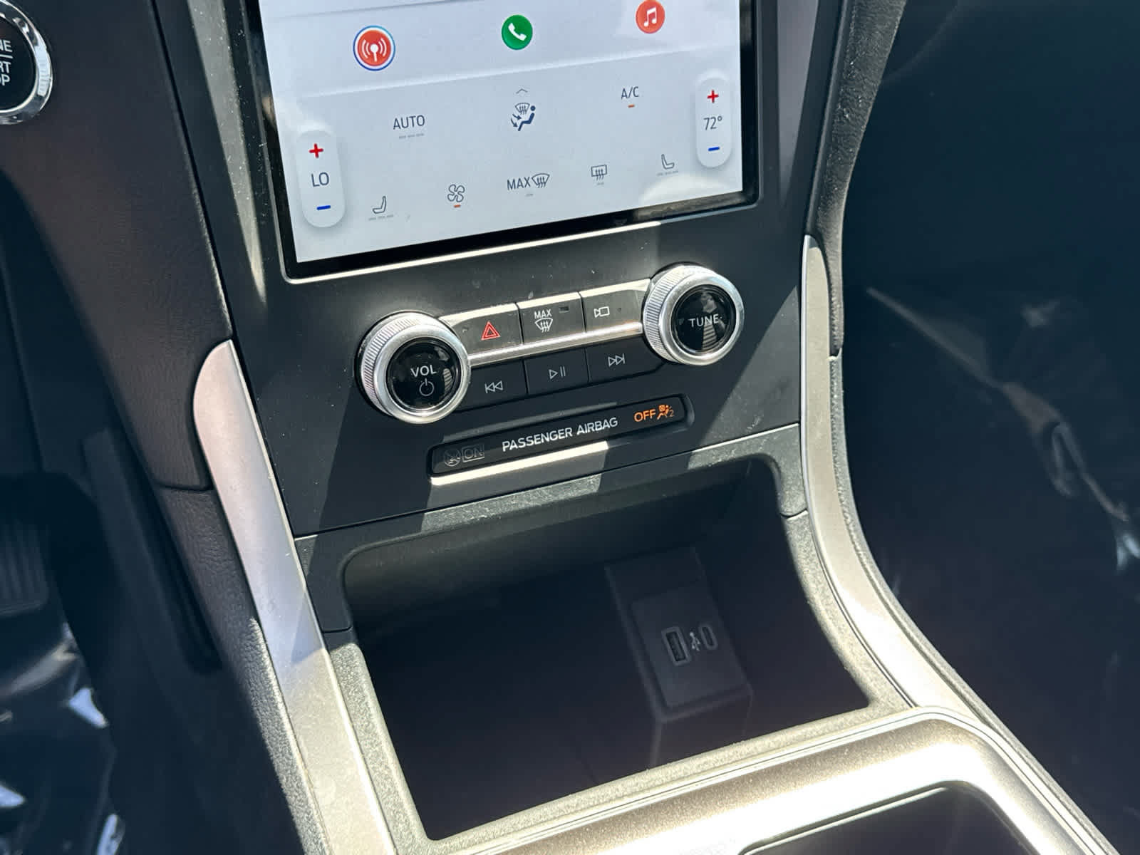 Certified 2024 Ford Edge SEL AWD/4WD image 30