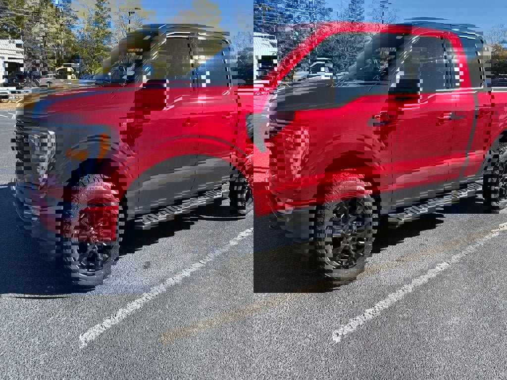 Certified 2022 Ford F150 XLT w/ Equipment Group 302A High image 2