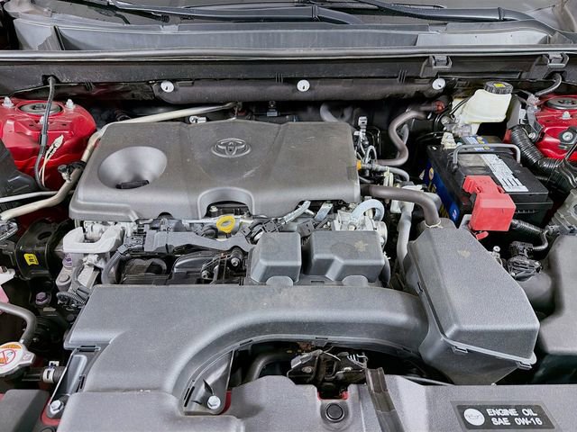 Used 2022 Toyota RAV4 Limited AWD/4WD image 36