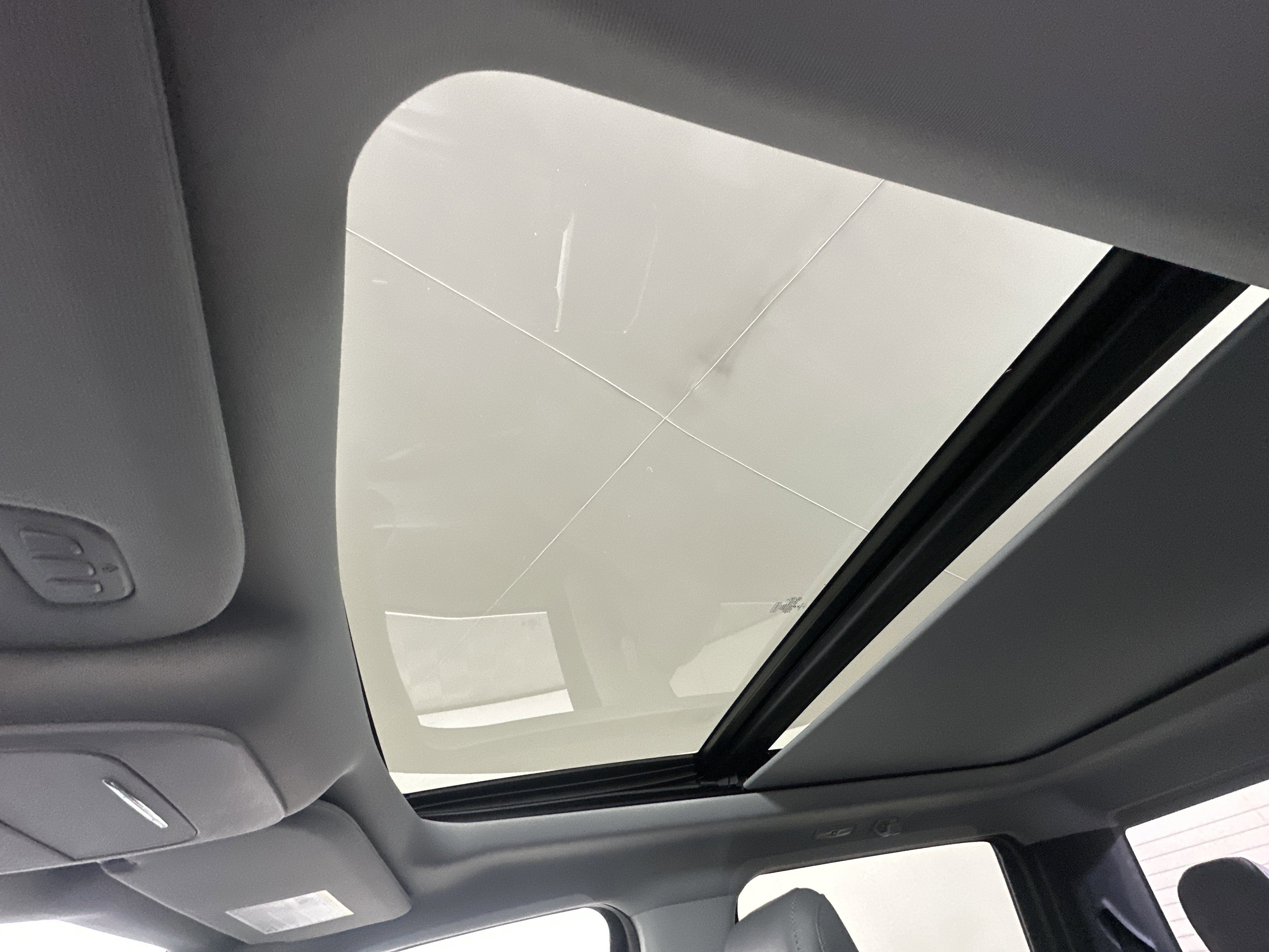 Certified 2021 Ford F150 Lariat w/ Equipment Group 502A High image 24