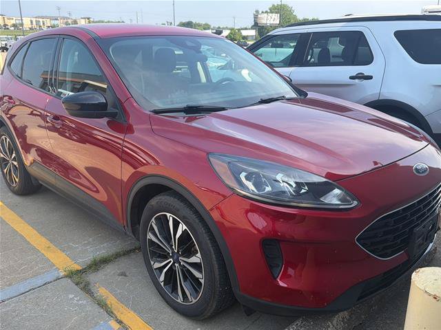 Certified 2021 Ford Escape SE w/ SE Sport Appearance Package FWD image 2