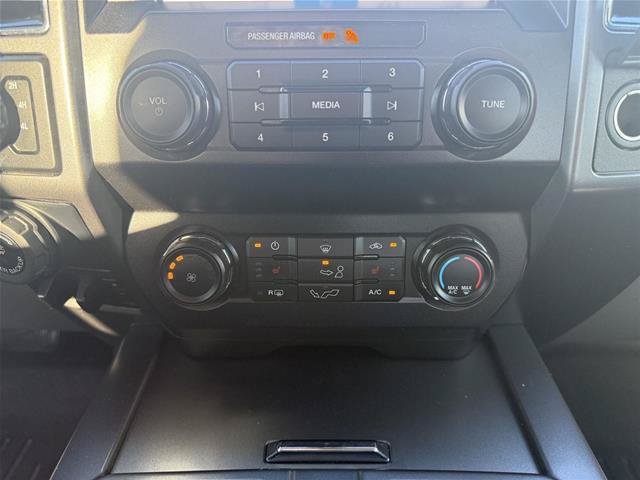 Certified 2019 Ford F150 XLT w/ Equipment Group 302A Luxury AWD/4WD image 27