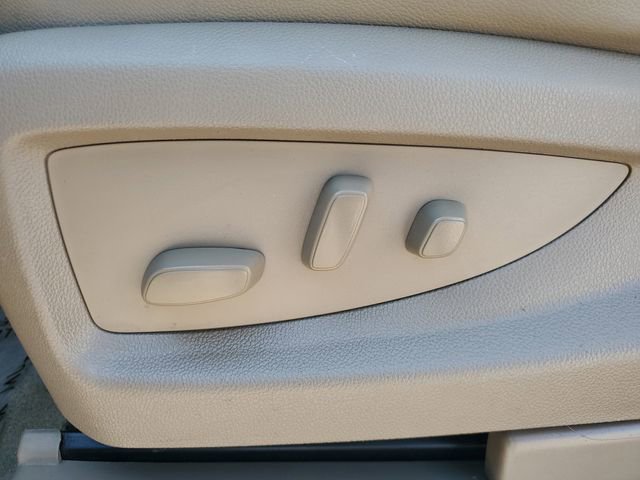 Used 2019 Chevrolet Tahoe LT image 16