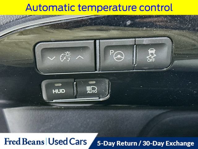 Used 2019 Toyota Prius XLE w/ Advanced Technology Package AWD/4WD image 13